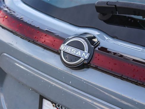 Used 2024 Nissan Kicks SV image 11