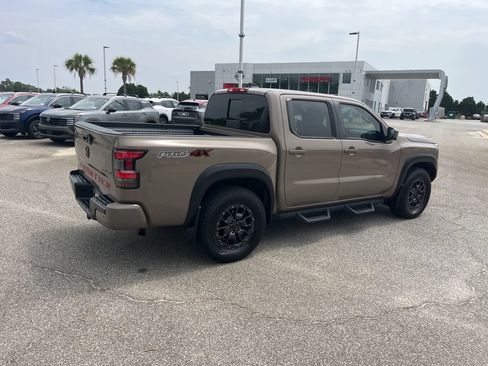 Used 2023 Nissan Frontier PRO-4X w/ Pro-4X Premium Package AWD/4WD image 5
