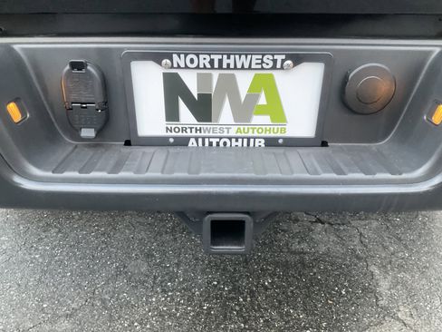 Used 2019 Chevrolet Colorado ZR2 image 41