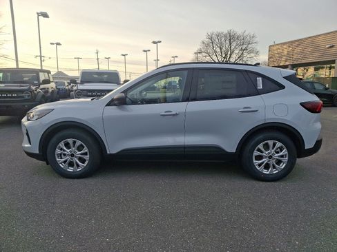 New 2025 Ford Escape Active w/ Cold Weather Package image 4