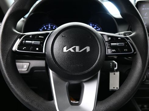 Used 2023 Kia Forte LXS image 23