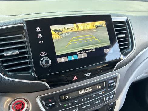 Used 2021 Honda Pilot EX image 30