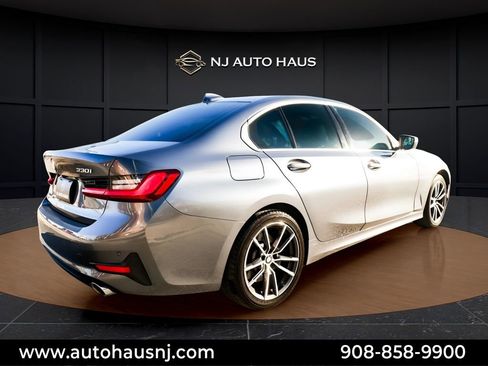 Used 2022 BMW 330i Sedan RWD image 6