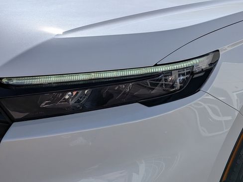 Used 2025 Honda CR-V Sport-L image 12