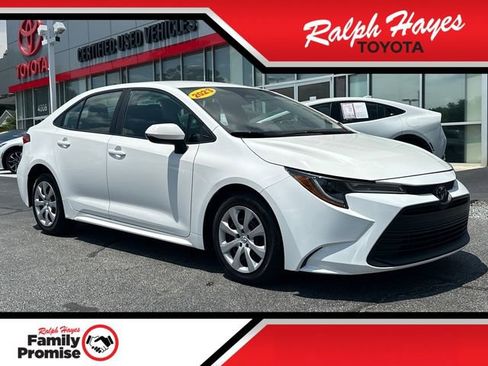 Used 2023 Toyota Corolla LE FWD image 1