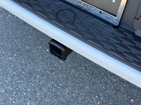 New 2026 RAM 1500 Laramie w/ Night Edition AWD/4WD image 10