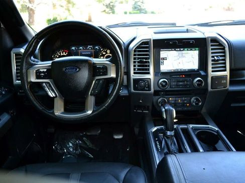 Used 2015 Ford F150 Platinum w/ Equipment Group 701A Luxury image 23