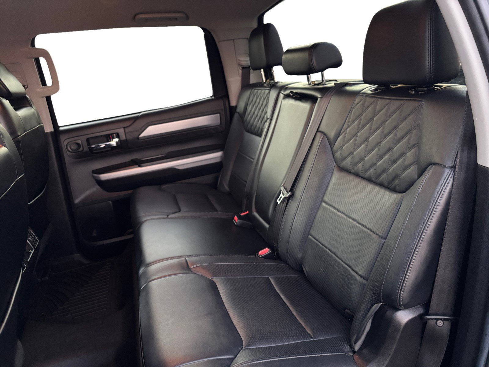 Used 2021 Toyota Tundra Platinum AWD/4WD image 13