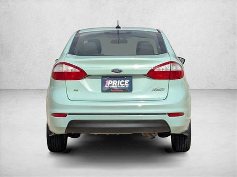 Used 2017 Ford Fiesta SE FWD image 7