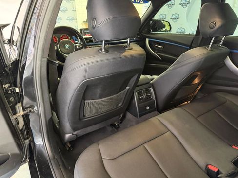 Used 2018 BMW 340i xDrive Sedan AWD/4WD image 19