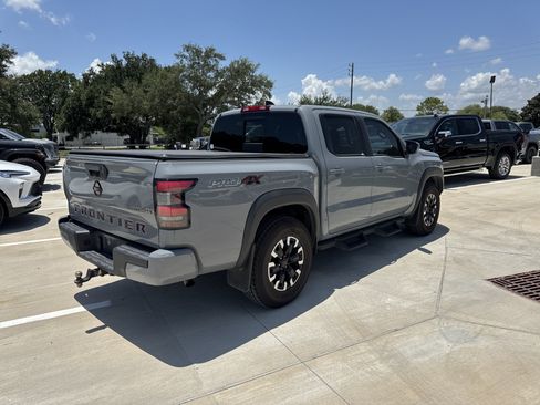 Used 2023 Nissan Frontier PRO-4X w/ Tow Package AWD/4WD image 12