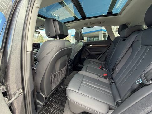 Used 2021 Audi Q5 e Prestige w/ Prestige Package AWD/4WD image 12
