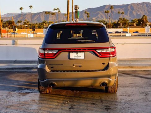 Used 2022 Dodge Durango R/T w/ Blacktop Package image 8