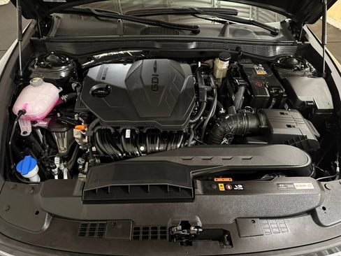 Used 2025 Hyundai Sonata SE image 20