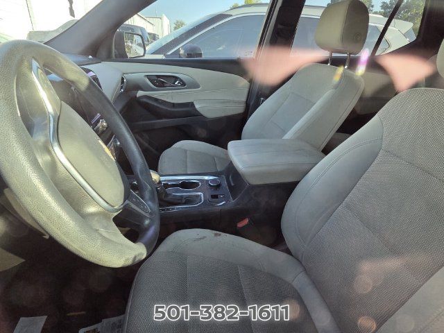 Used 2022 Chevrolet Traverse LS FWD image 5