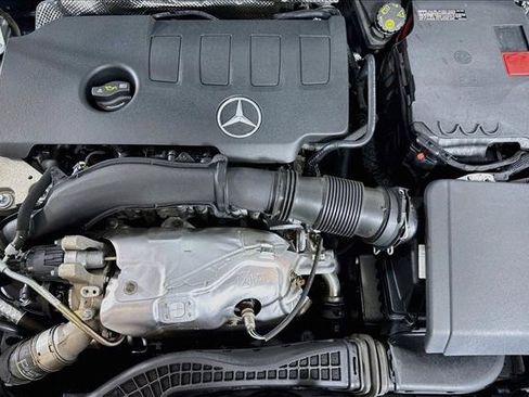 Used 2022 Mercedes-Benz A 220 image 29