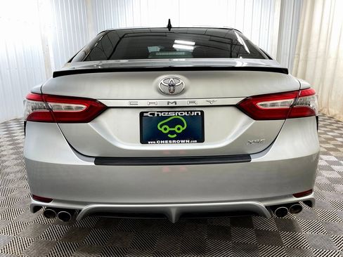 Used 2019 Toyota Camry XSE image 16