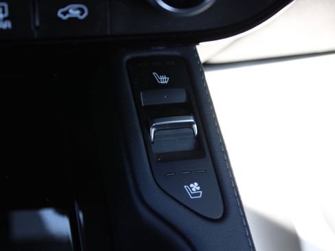Used 2023 Kia Telluride SX Prestige AWD/4WD image 40