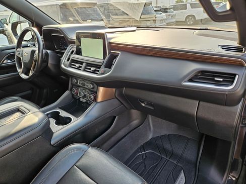 Used 2022 Chevrolet Tahoe High Country AWD/4WD image 33