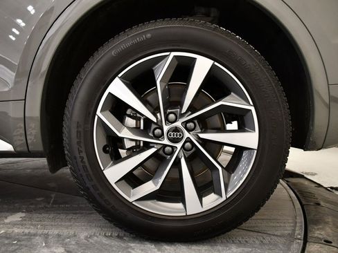 Certified 2023 Audi Q5 2.0T Premium Plus w/ Premium Plus Package image 14