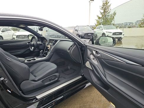 Certified 2021 INFINITI Q60 3.0t Luxe w/ Essential Package image 12