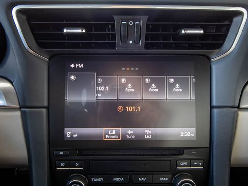 Used 2017 Porsche 911 Carrera S image 38