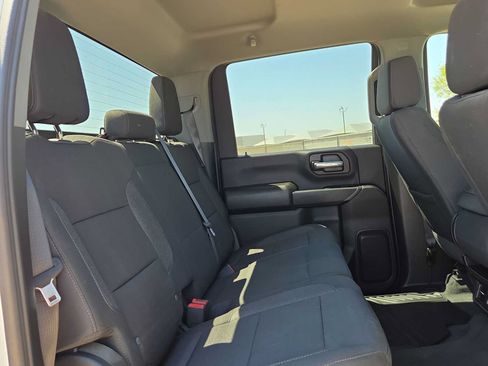 Used 2024 Chevrolet Silverado 2500 Custom w/ Custom Value Package AWD/4WD image 17