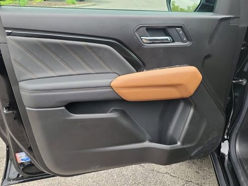 New 2026 GMC Canyon AT4 AWD/4WD image 14
