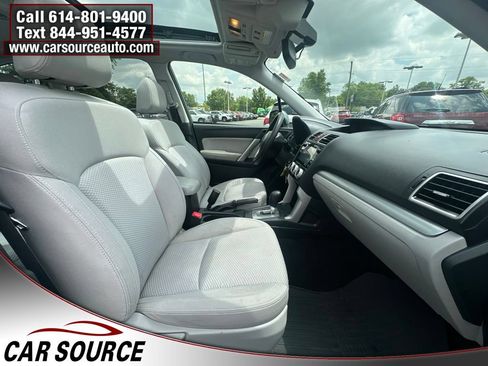 Used 2016 Subaru Forester 2.5i Premium AWD/4WD image 26
