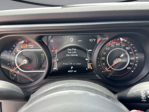 Used 2024 Jeep Wrangler Unlimited Rubicon 392 AWD/4WD image 25
