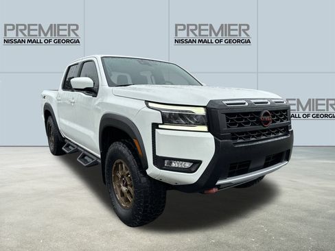 New 2025 Nissan Frontier PRO-4X AWD/4WD image 3