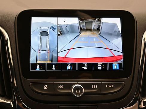 Used 2024 Chevrolet Equinox RS image 20