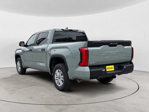 Used 2025 Toyota Tundra SR5 AWD/4WD image 7