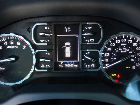 Used 2018 Toyota Tundra SR5 image 25