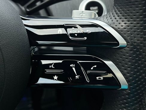 Used 2023 Mercedes-Benz EQE 500 4MATIC Sedan image 38