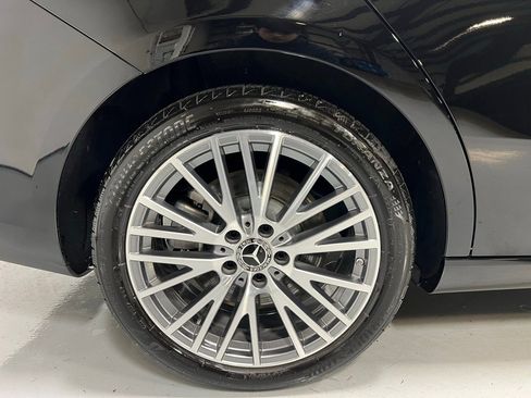 Used 2025 Mercedes-Benz CLA 250 4MATIC image 15