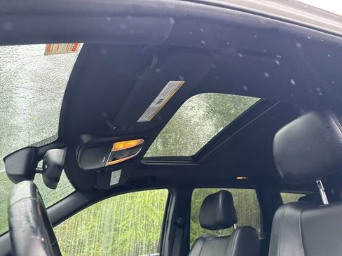 Used 2015 Jeep Grand Cherokee Altitude AWD/4WD image 27