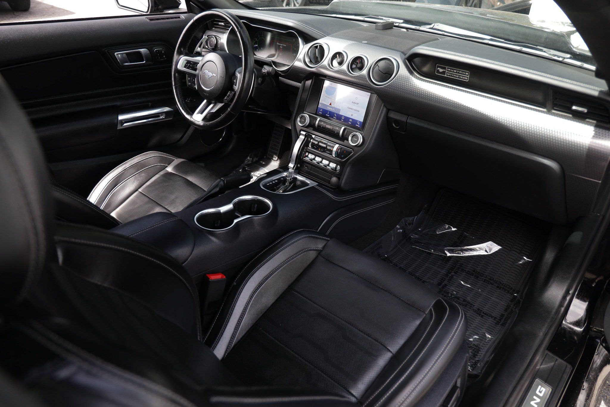 Used 2020 Ford Mustang GT Premium w/ GT Performance Package RWD image 18