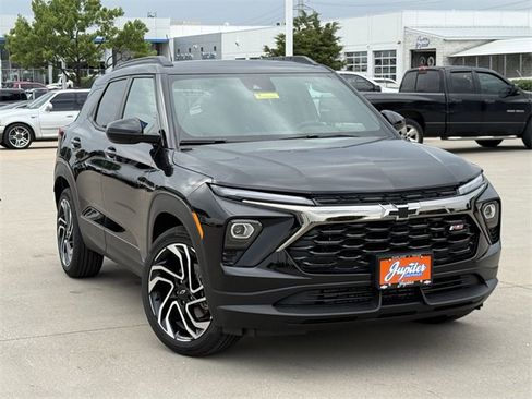 New 2026 Chevrolet TrailBlazer RS w/ Convenience Package image 2