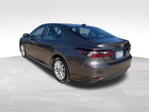 Used 2024 Toyota Camry LE image 5