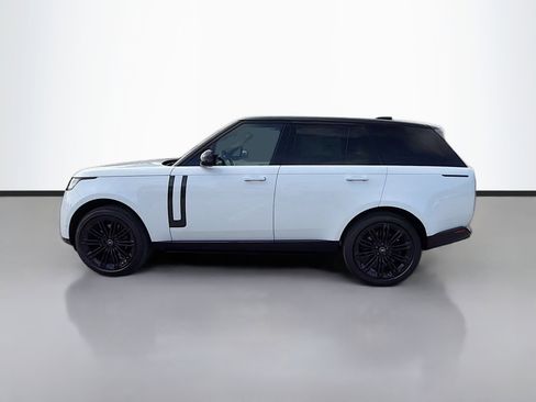 New 2025 Land Rover Range Rover SE image 37