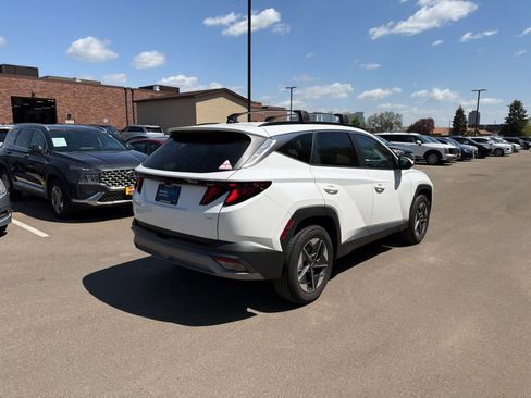 Certified 2026 Hyundai Tucson SEL AWD/4WD image 2