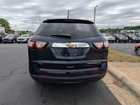 Used 2015 Chevrolet Traverse LS AWD/4WD image 6