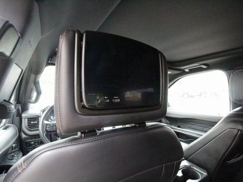 Used 2023 Ford Expedition Max Platinum image 36