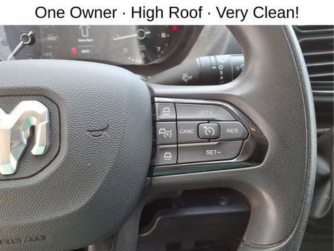Used 2025 RAM ProMaster 2500 w/ Convenience Group FWD image 17