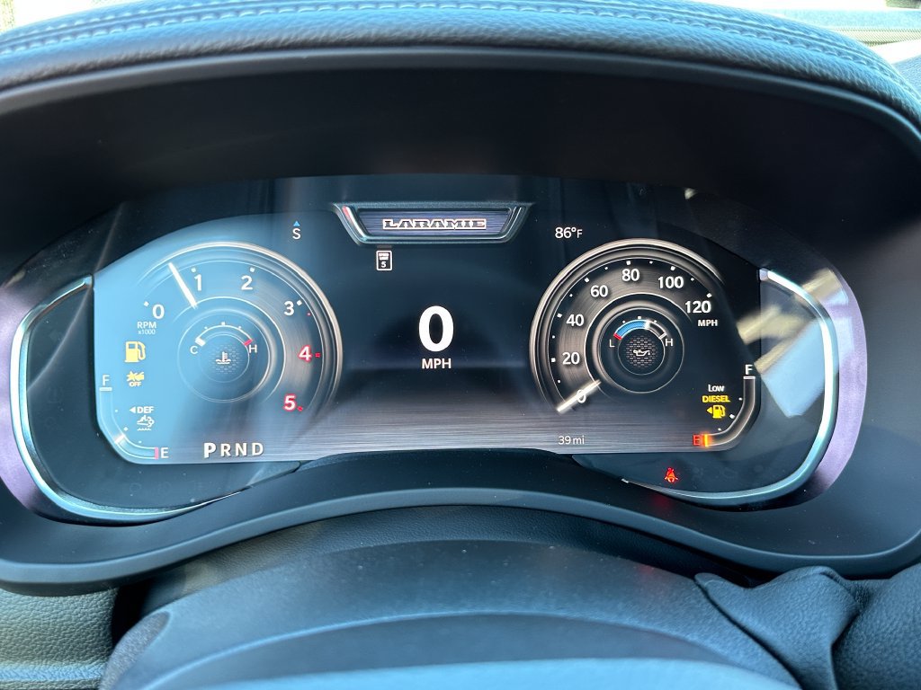 New 2026 RAM 2500 Laramie AWD/4WD image 23