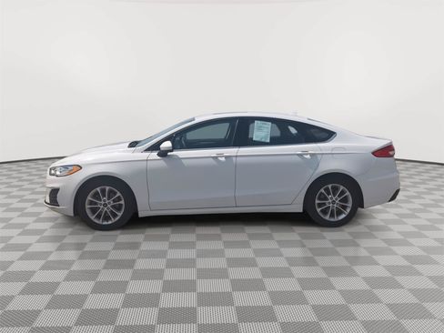 Used 2020 Ford Fusion SE FWD image 22