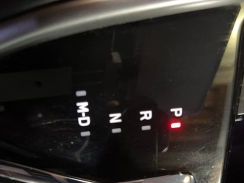 Certified 2025 Subaru Outback Premium image 31