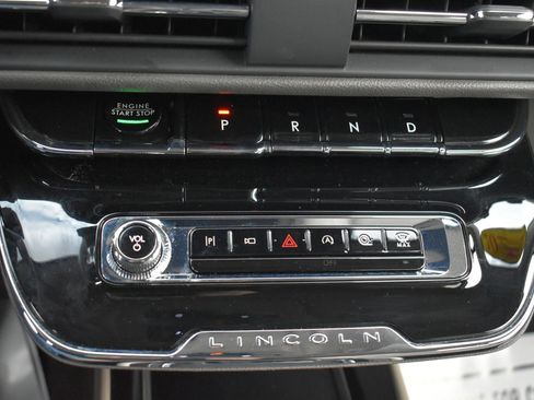 Used 2023 Lincoln Corsair Reserve w/ Equipment Group 201A AWD/4WD image 29