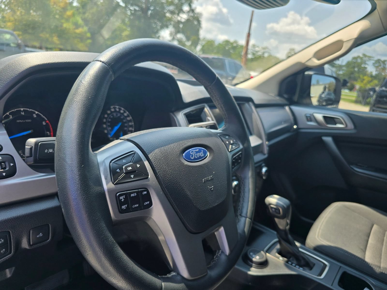 Used 2019 Ford Ranger XLT w/ Equipment Group 301A Mid AWD/4WD image 15